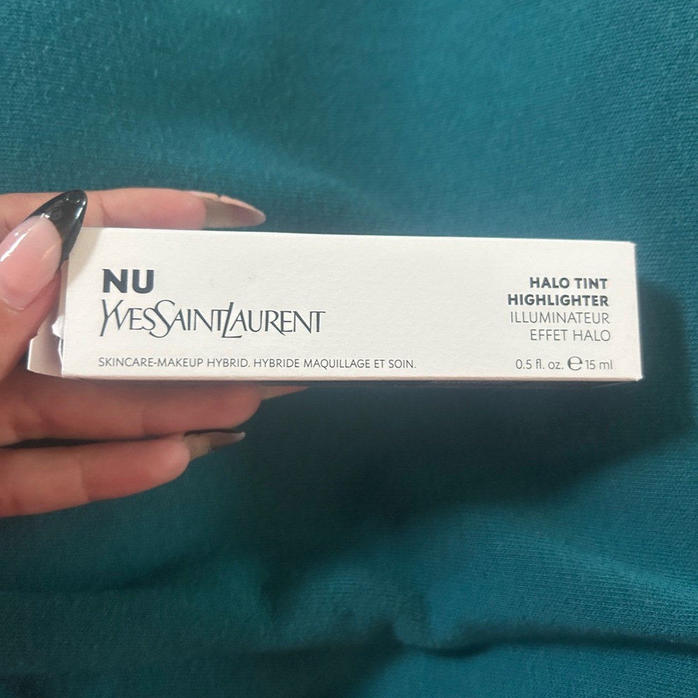 New in Box Yves Saint Laurent Highlighter